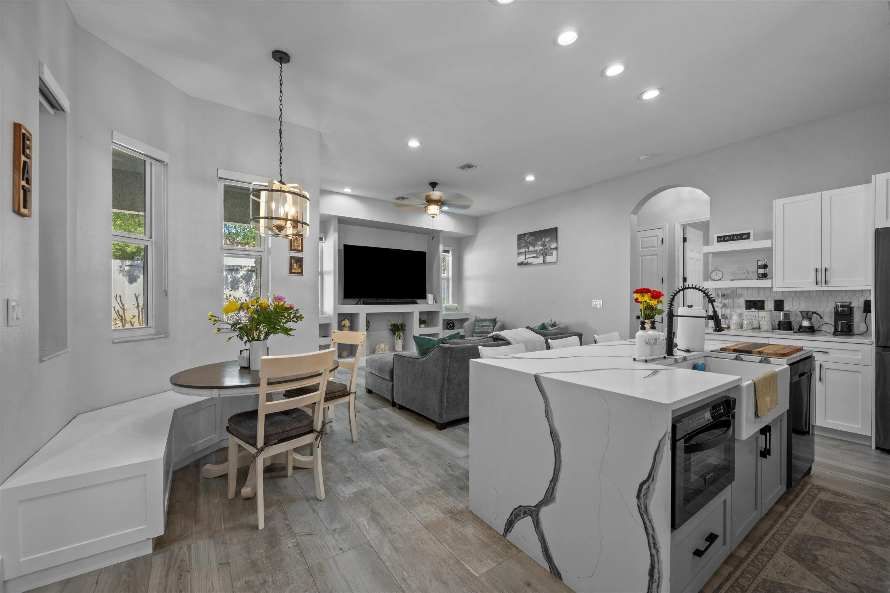2926 Dovedale Court, Wellington