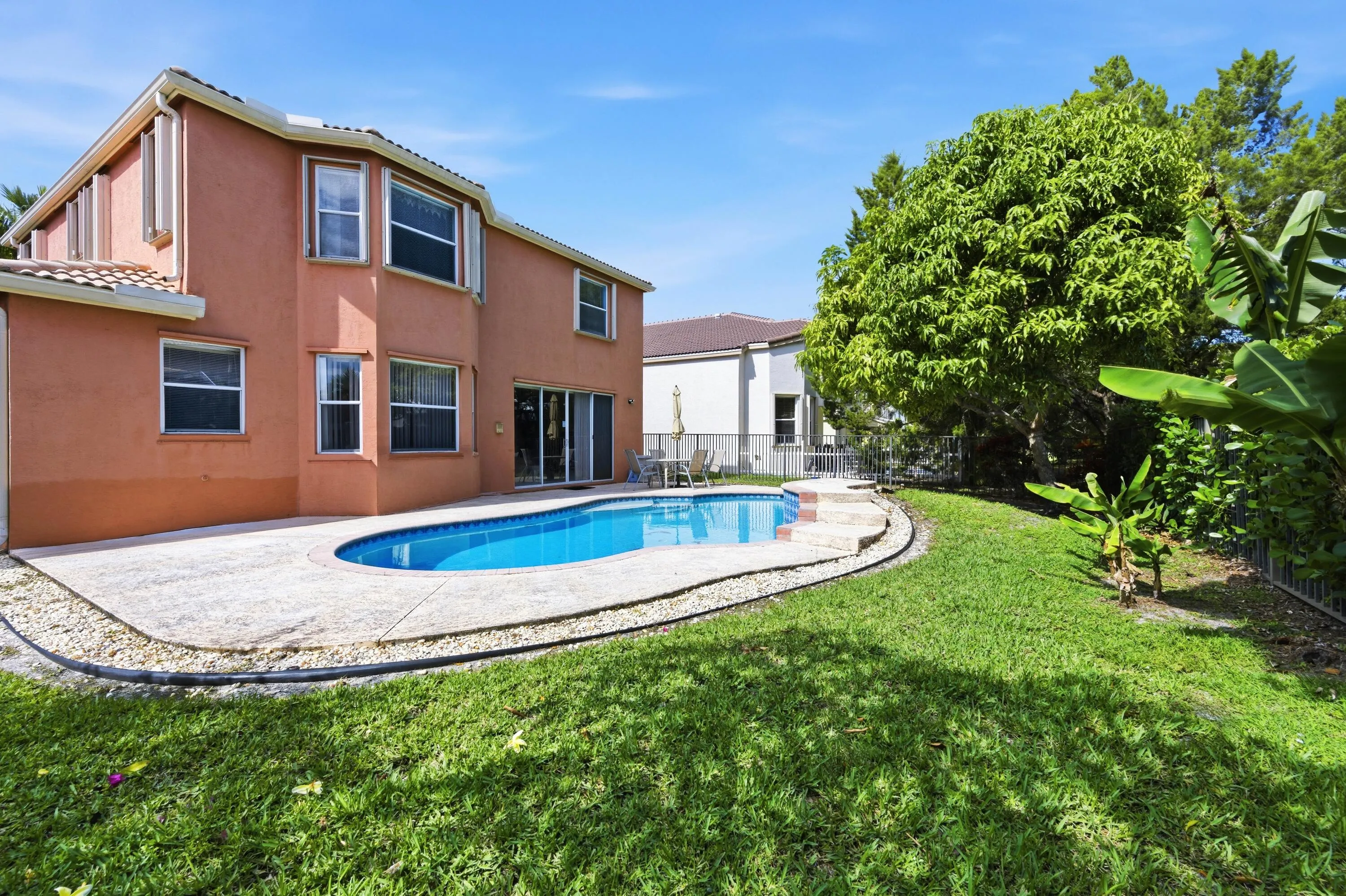 2430_Westmont_Dr_RPB_028