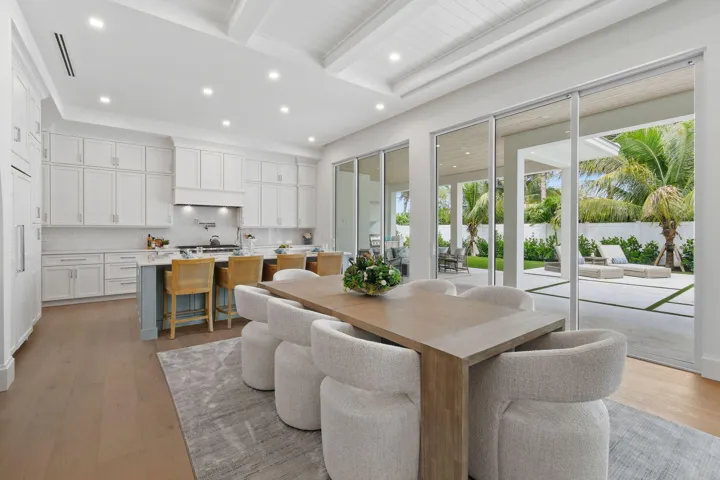Dining & Kitchen