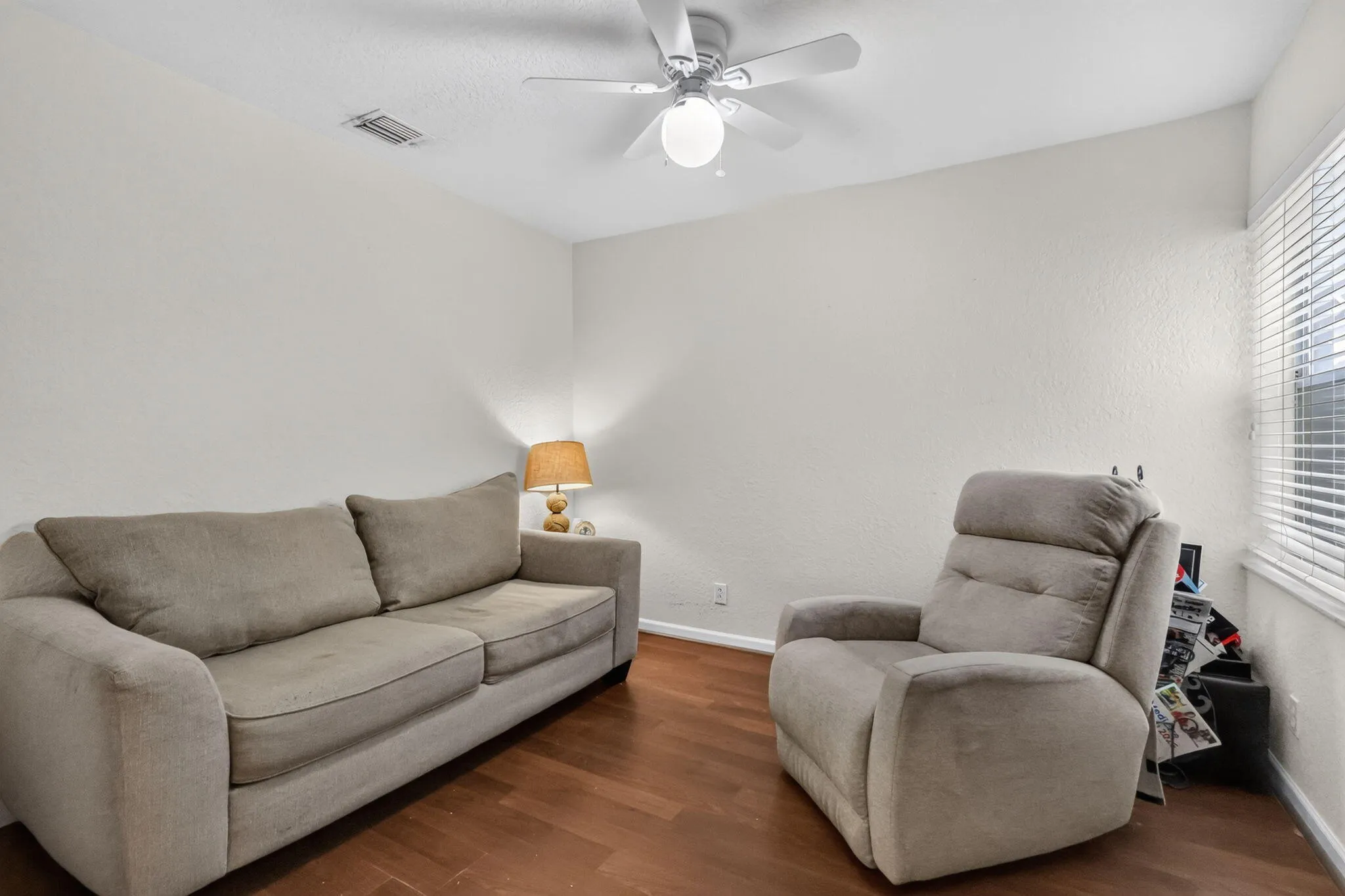 3rd Bedroom/den