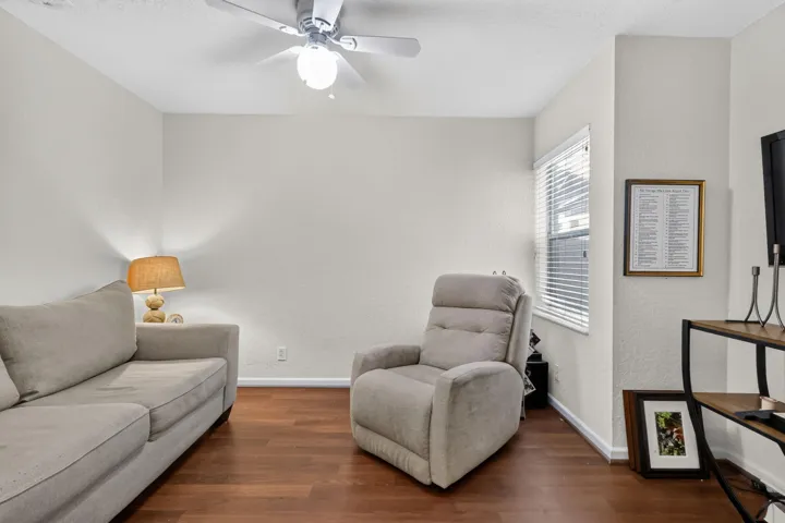 3rd bedroom/den