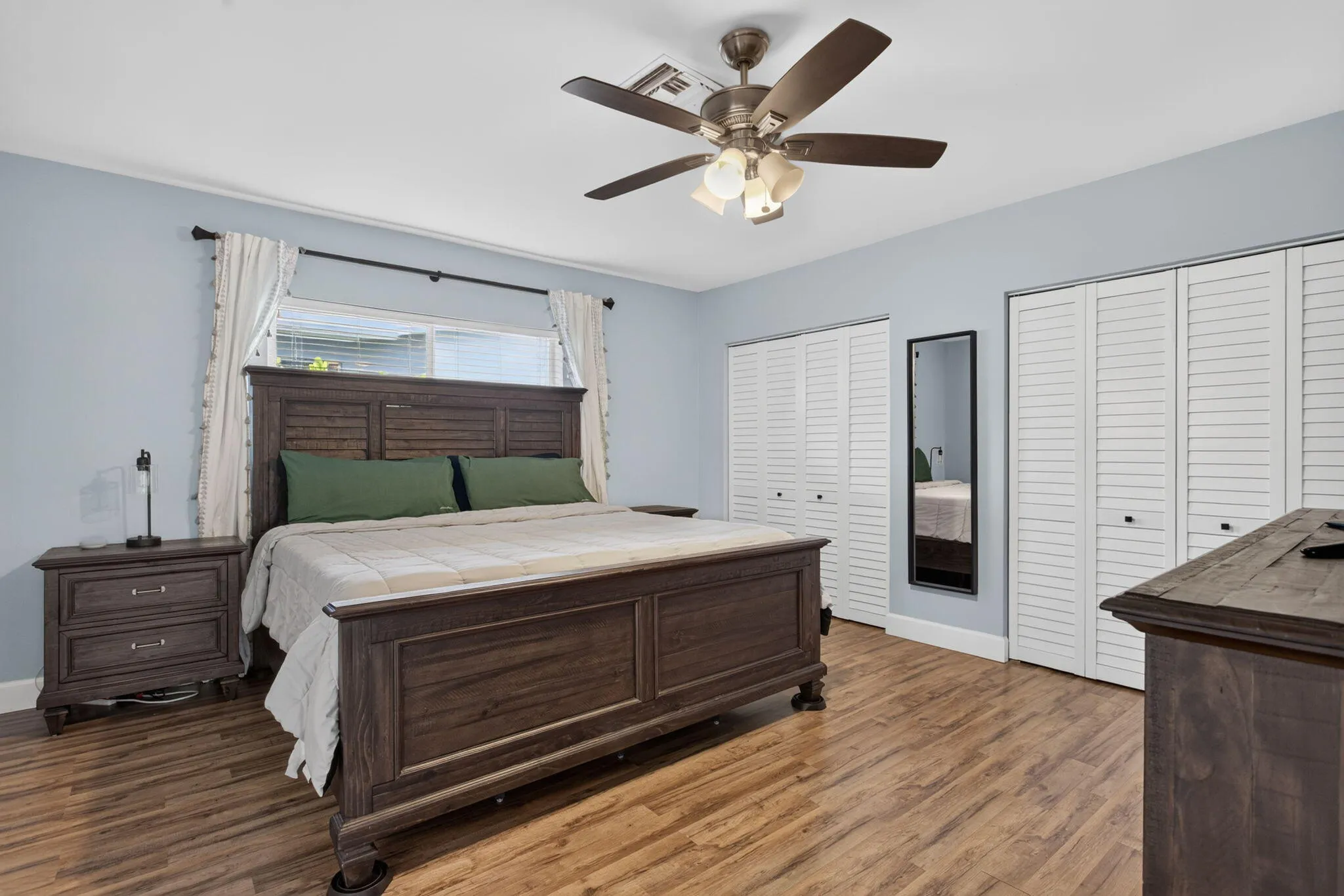 29-web-or-mls-1717-0276