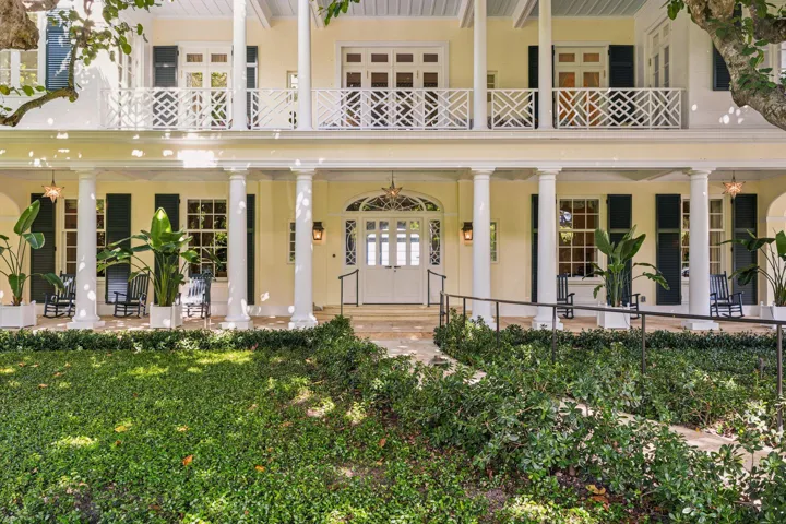 Double deck porches entrance side