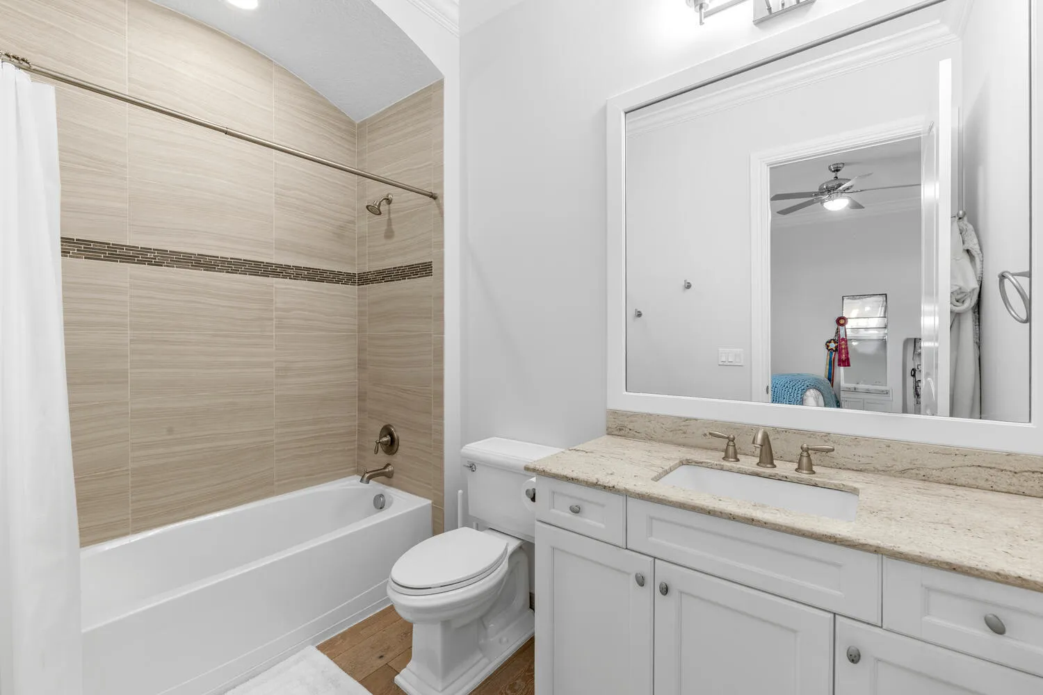 12211 Sunnydale Dr Wellington-large-063-