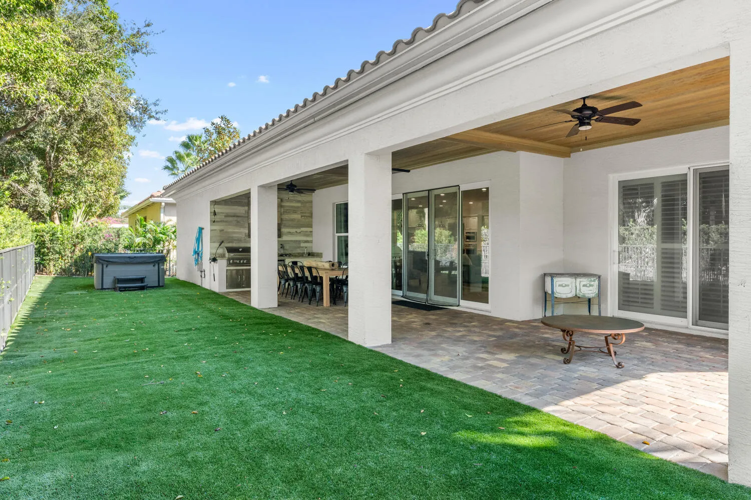 12211 Sunnydale Dr Wellington-large-070-