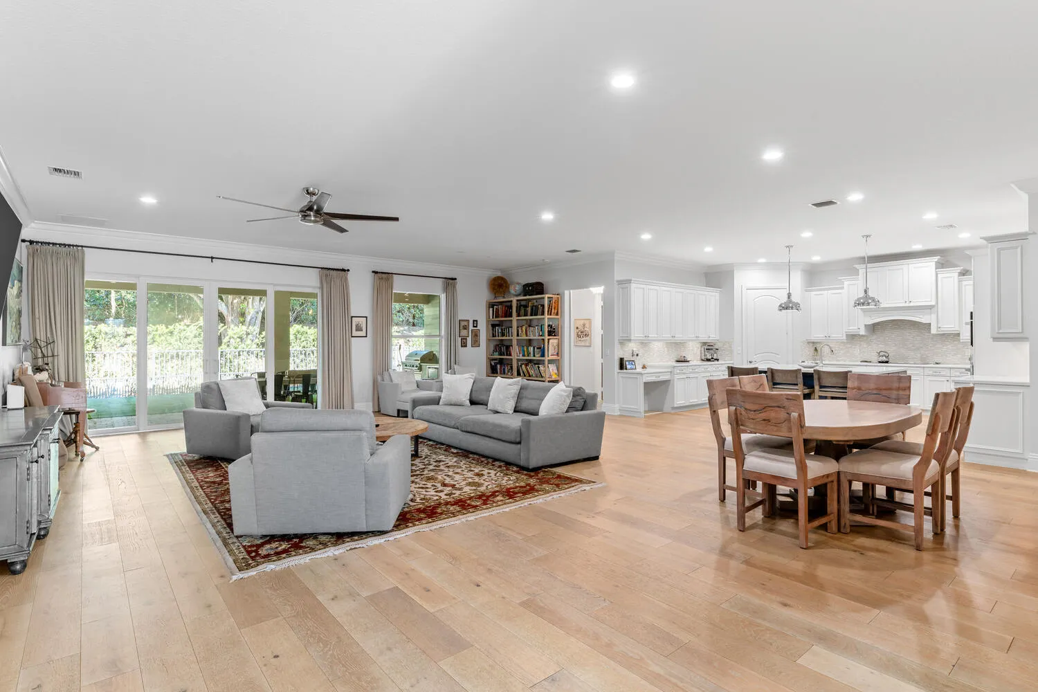 12211 Sunnydale Dr Wellington-large-027-