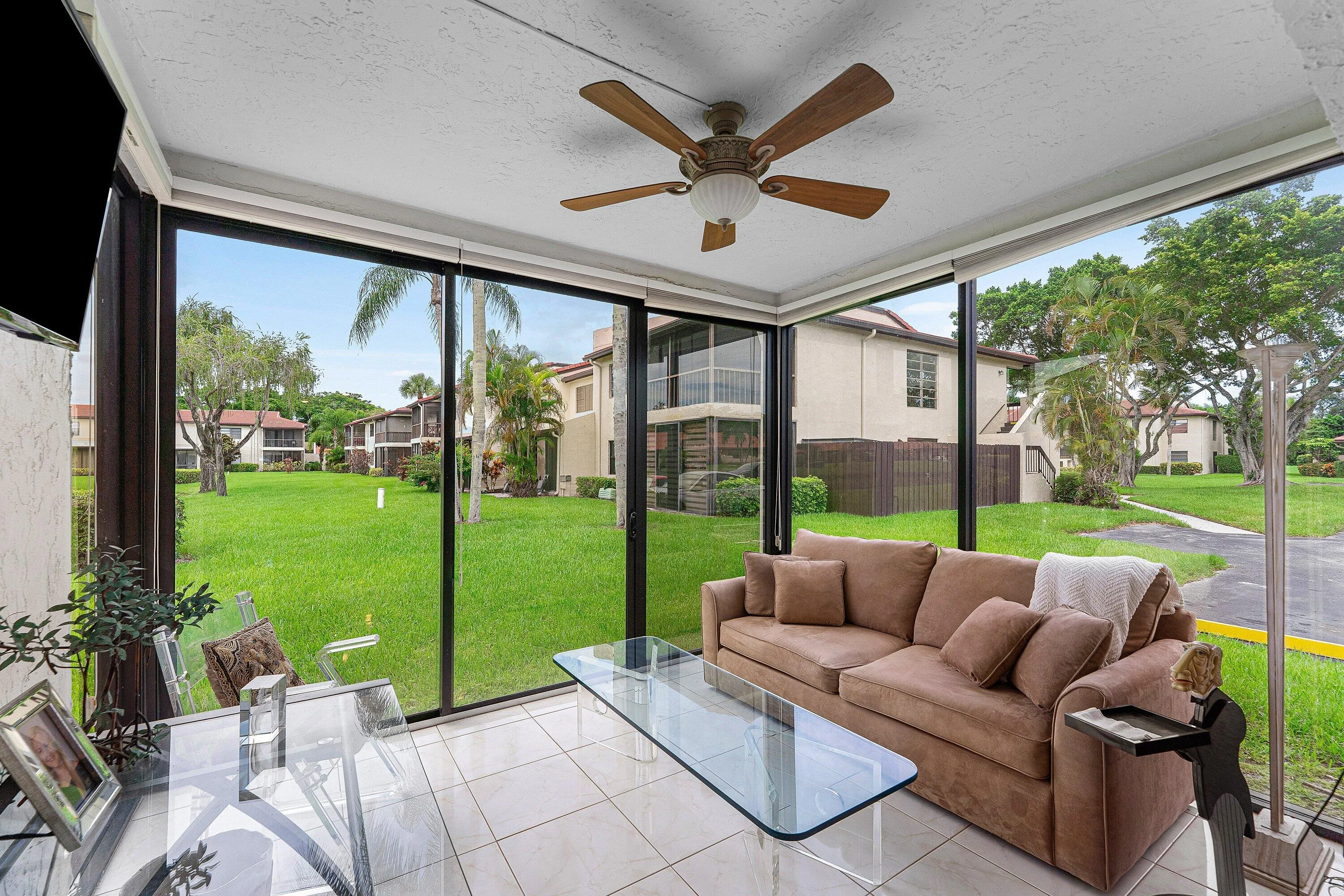 030-8520CasaDelLago-E-BocaRaton-FL-33433