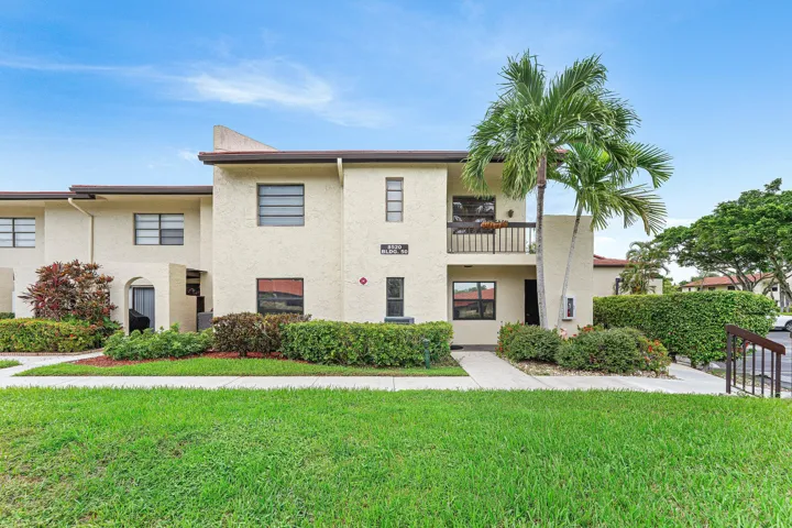 001-8520CasaDelLago-E-BocaRaton-FL-33433