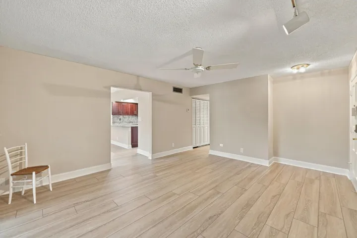 05_living room