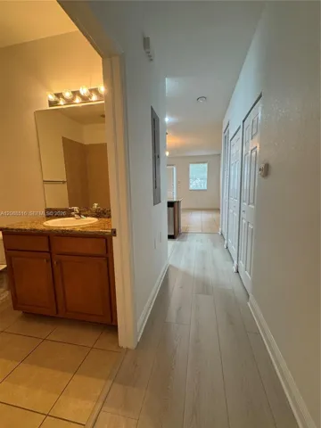 bathroom/hallway