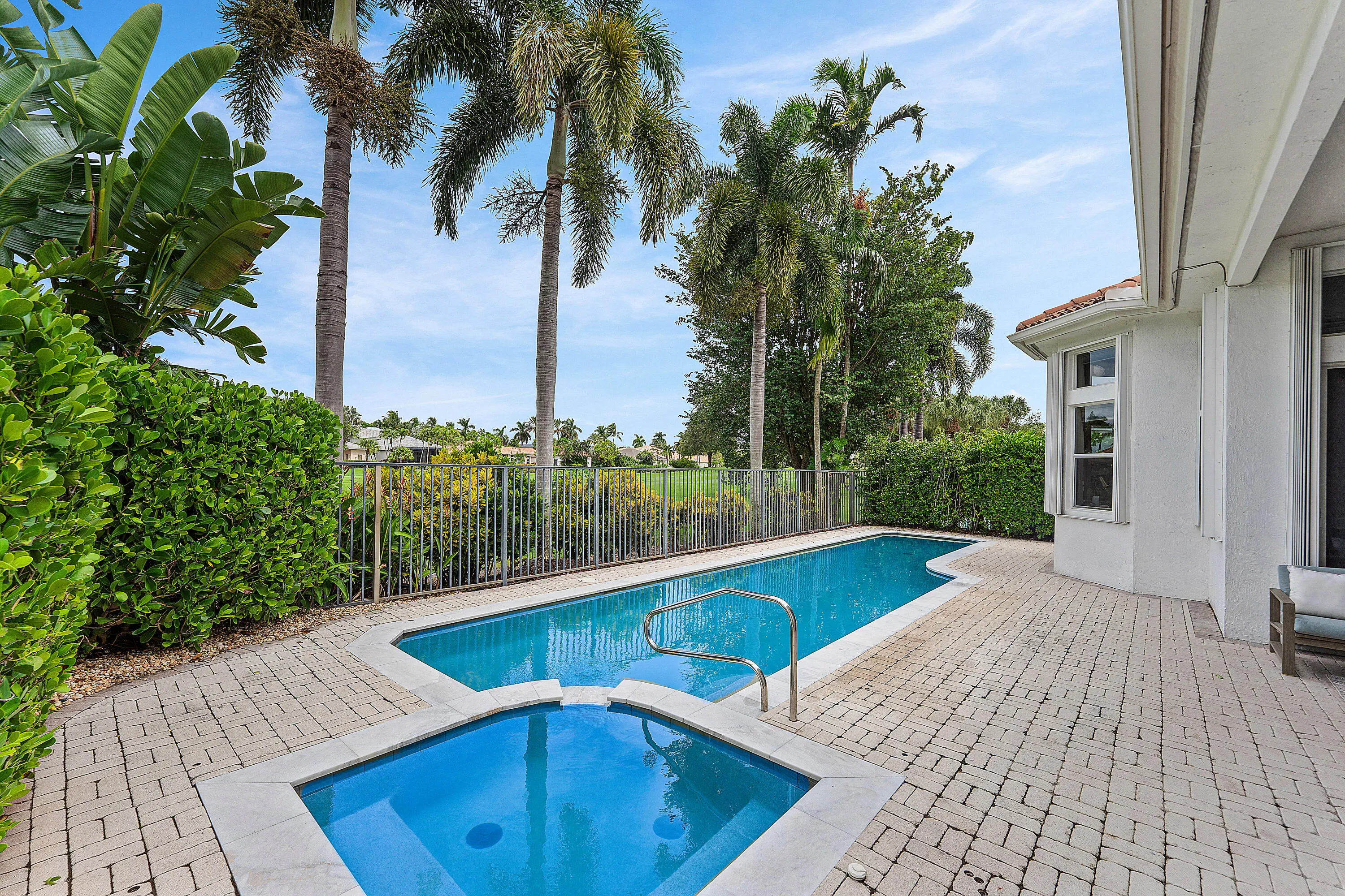 Property photo 38