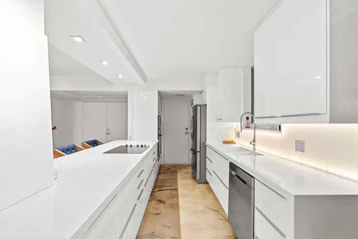 mls_DINING_TO_VIEW_DT