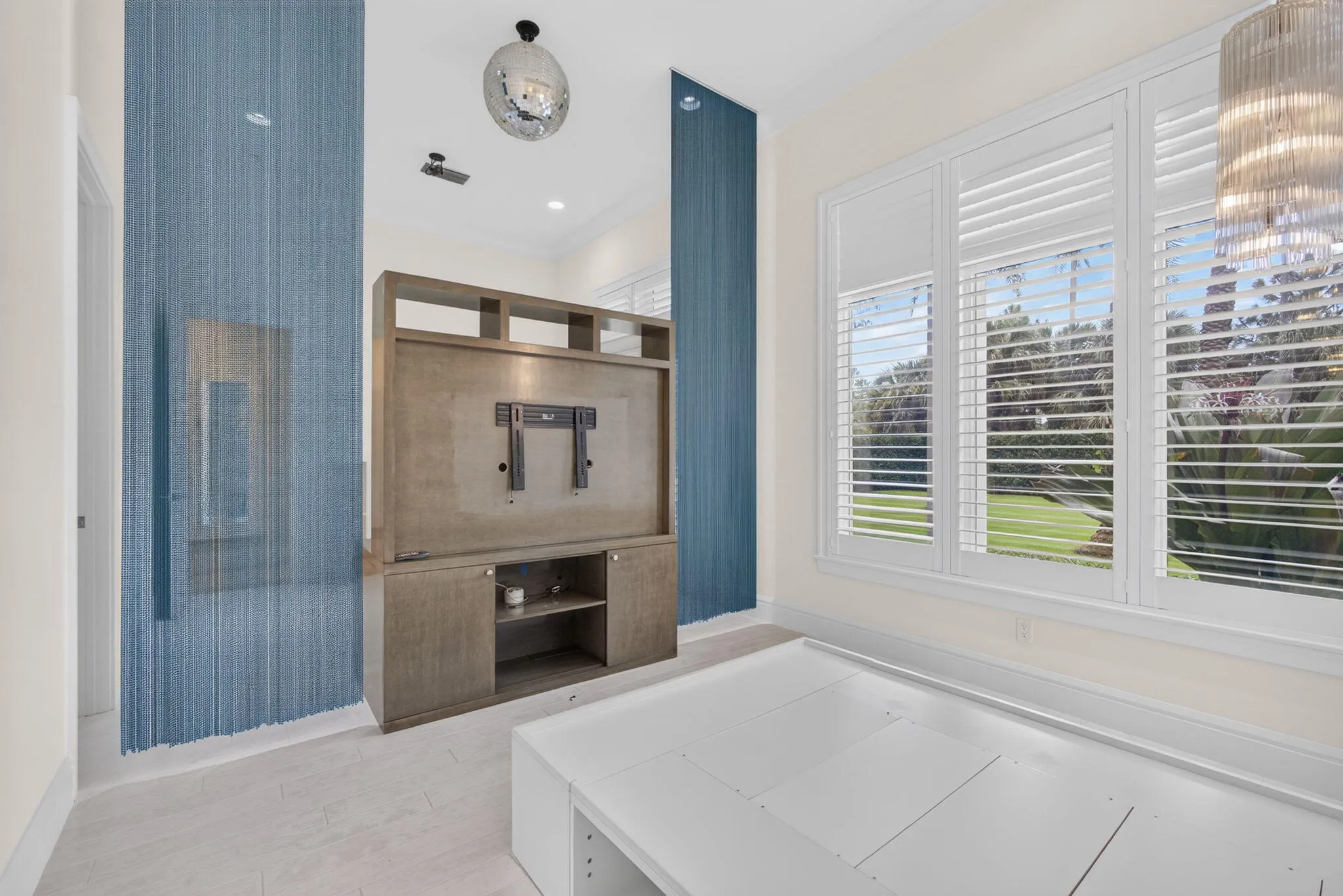 66-web-or-mls-5D1A4665