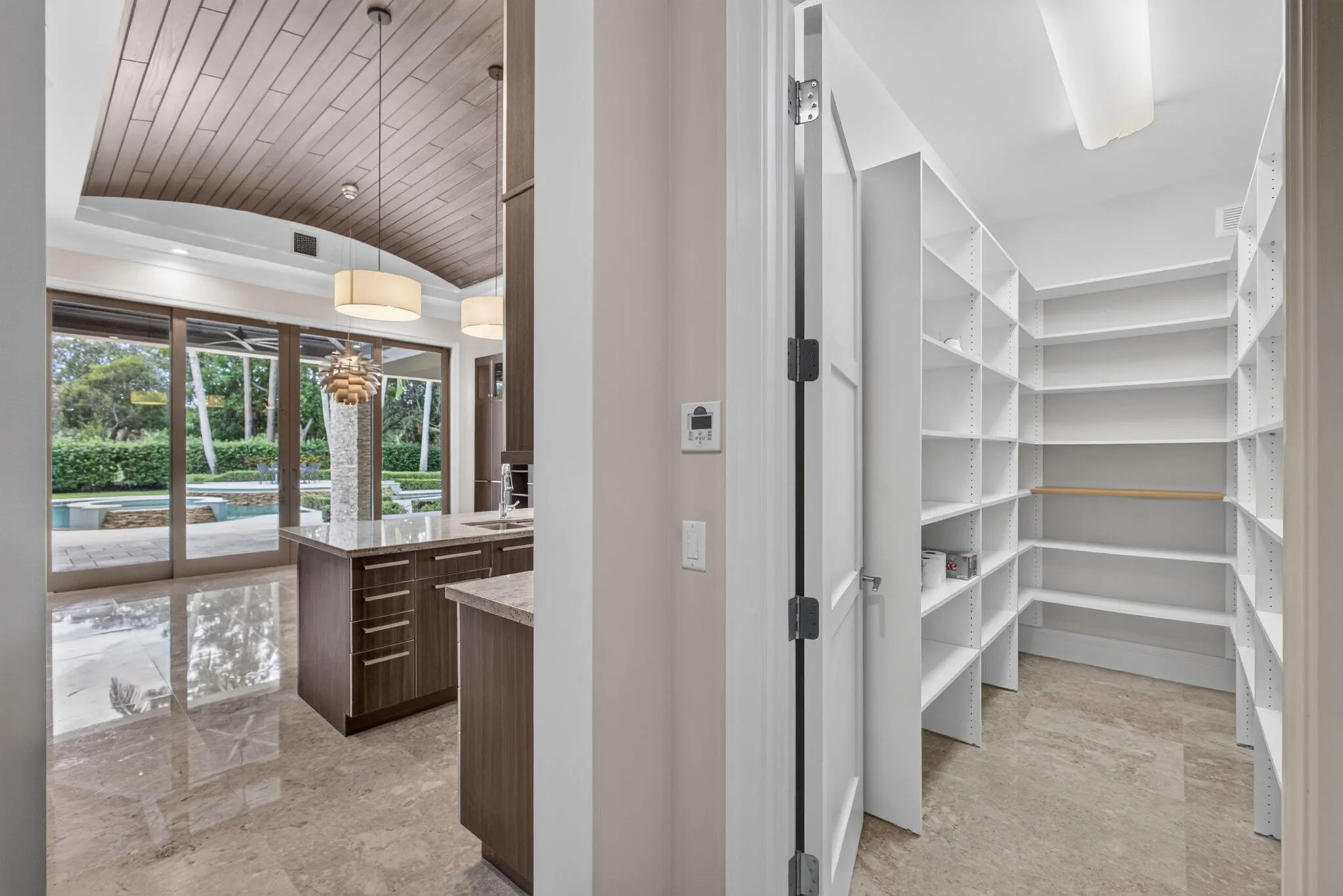 walk in pantry