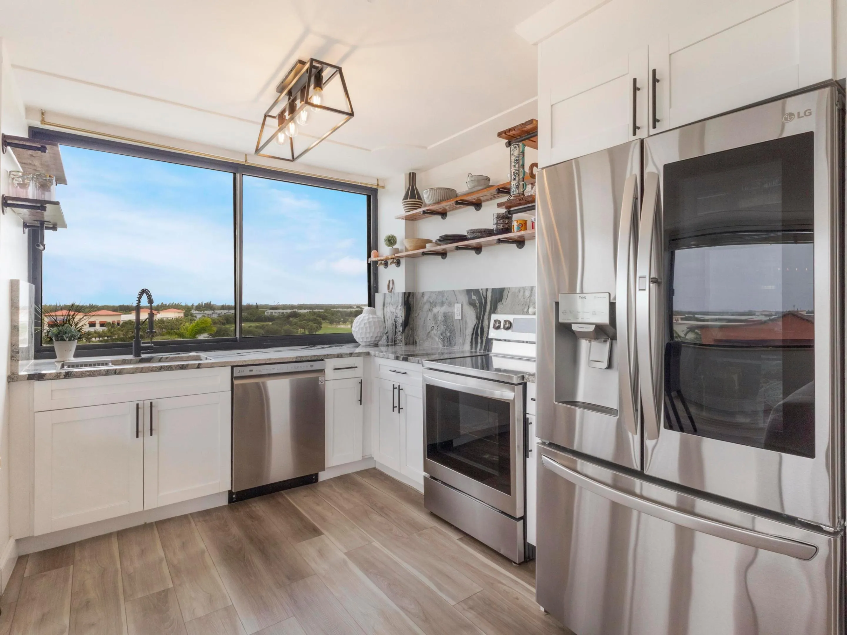 Kitchen 1