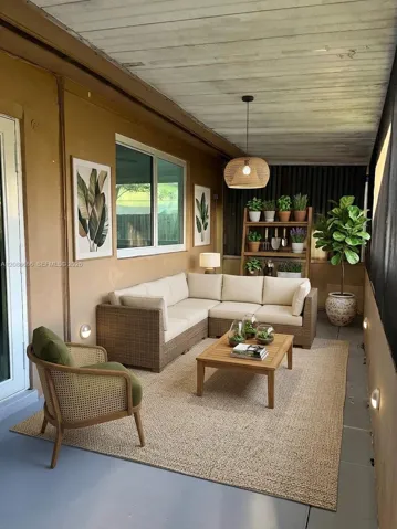 Staged sun room