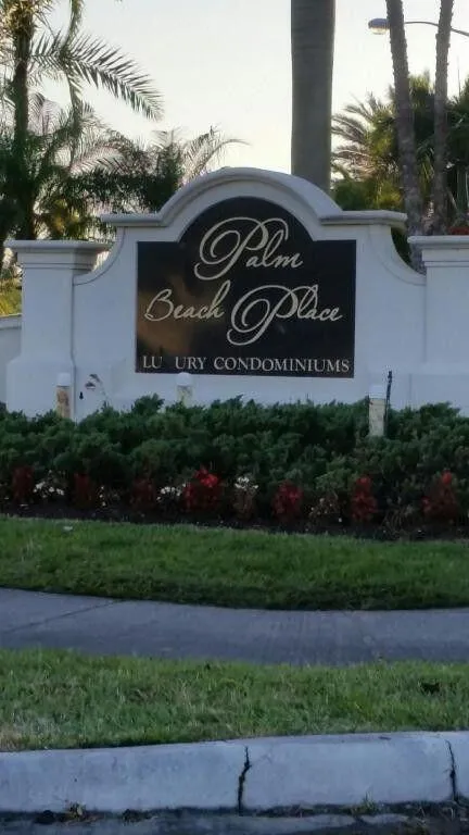 20 - Community entrance