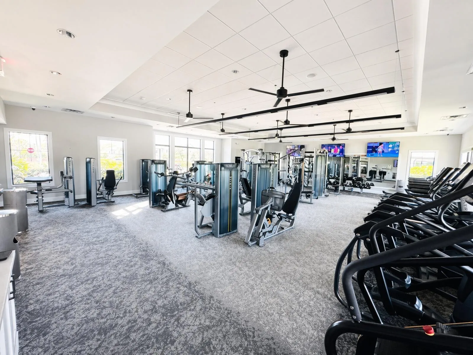 08_fitness_center_2