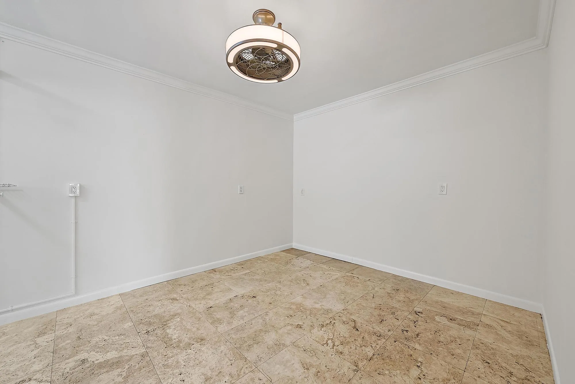228 9th St-42