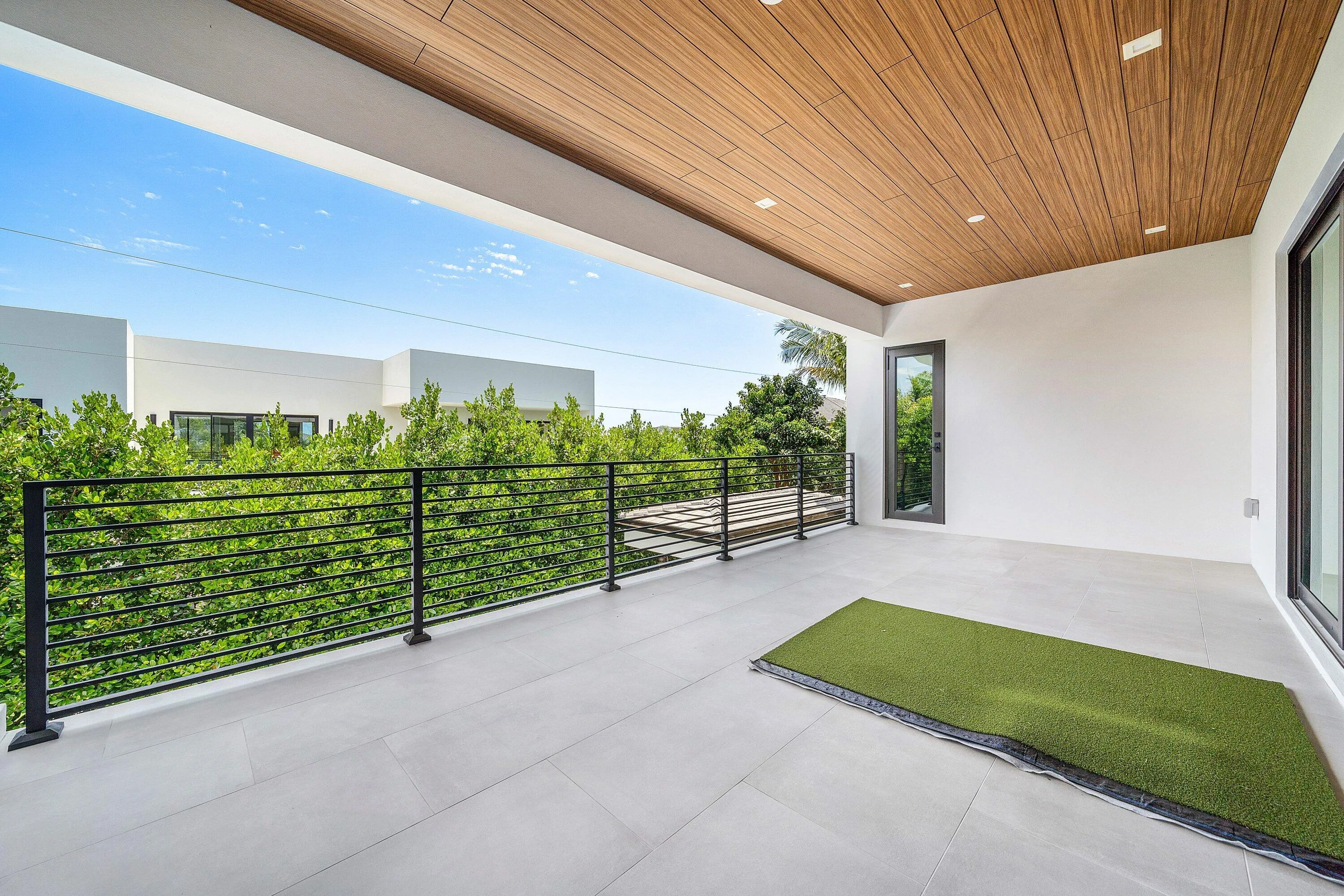 1030 NE 2nd Terrace (56)