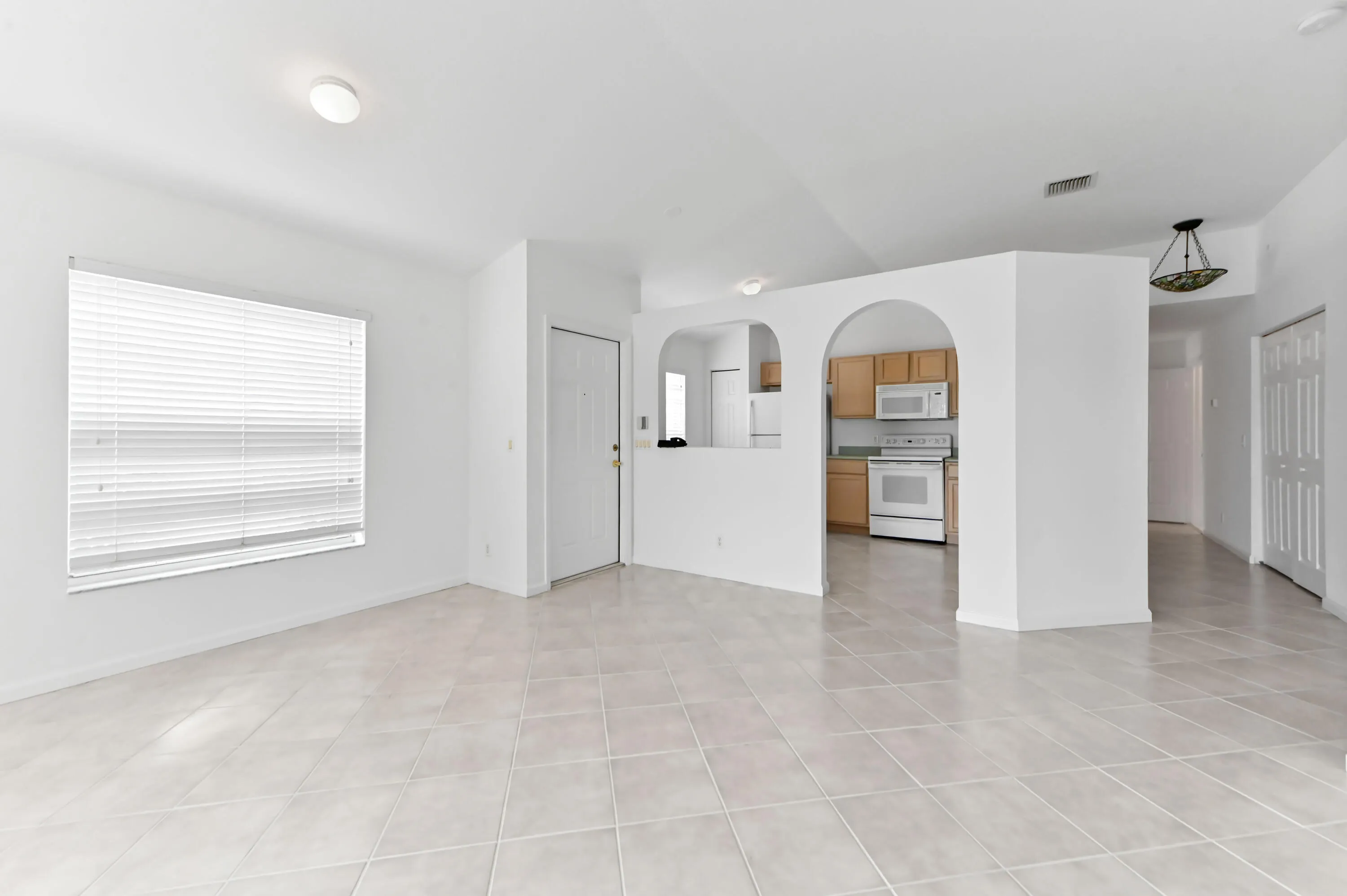07 dining area 03