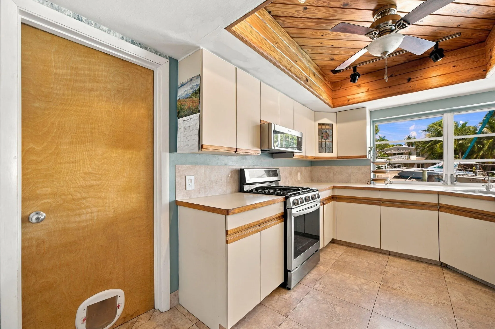 9-web-or-mls-1709-w-las-olas-blvd