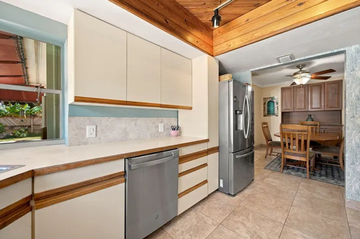 12-web-or-mls-1709-w-las-olas-blvd