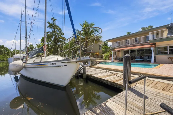 31-web-or-mls-1709-w-las-olas-blvd