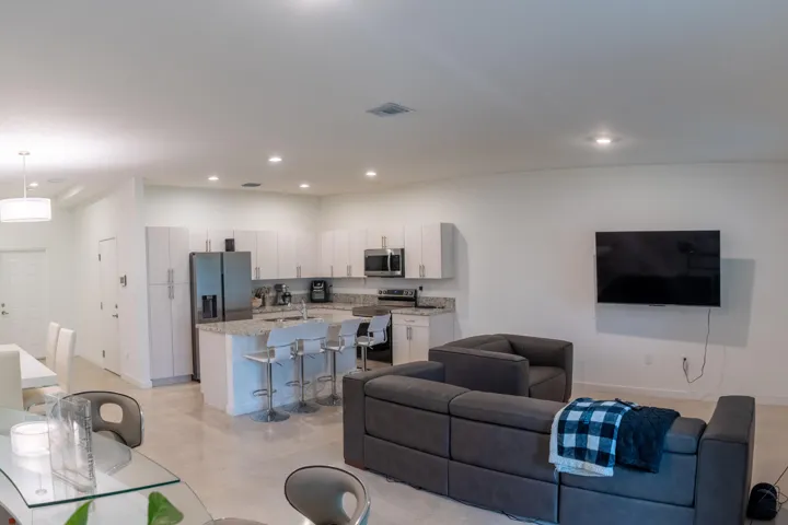 Living Kitchen