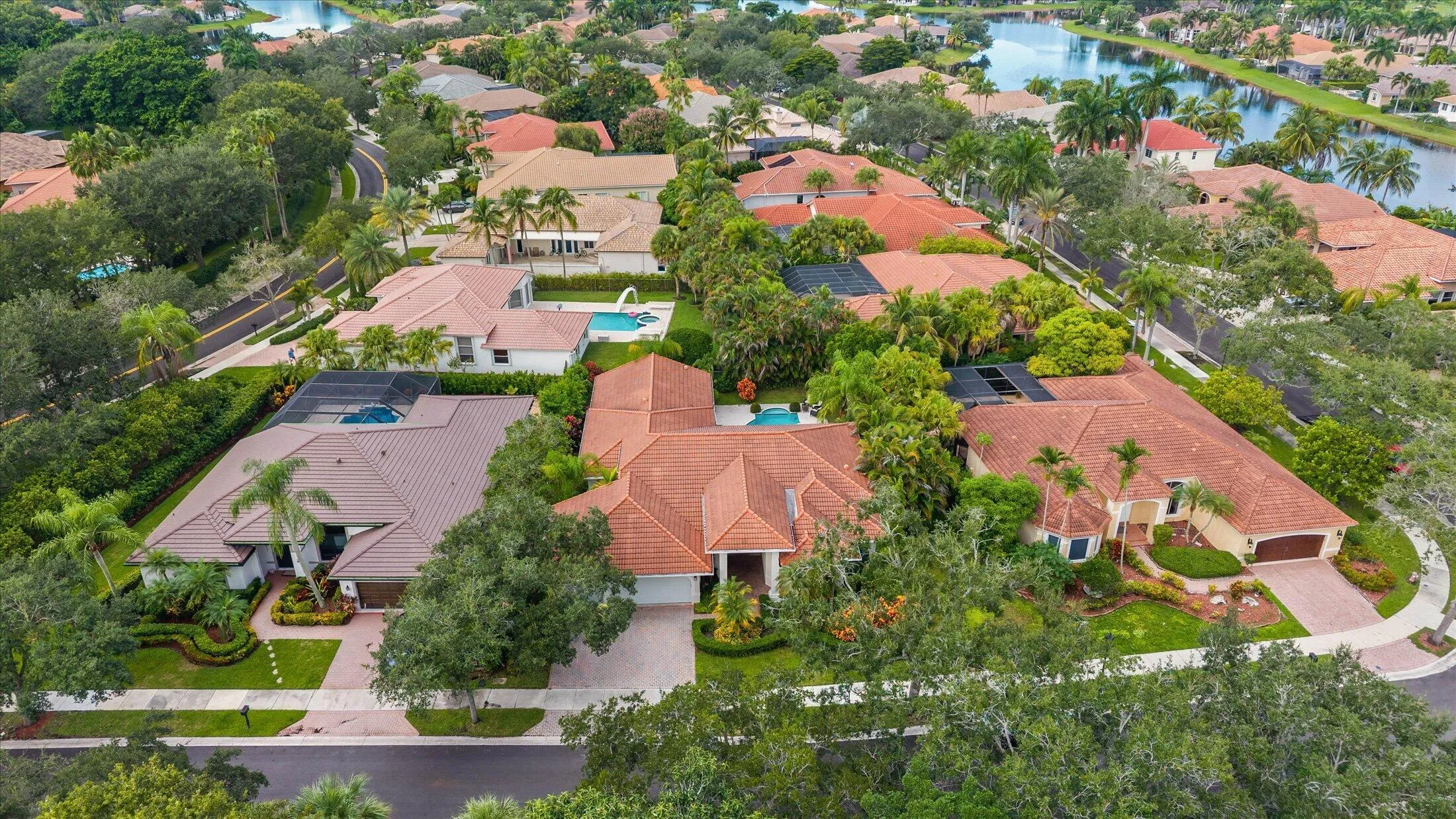 45-2647 Edgewater Dr, Weston-4