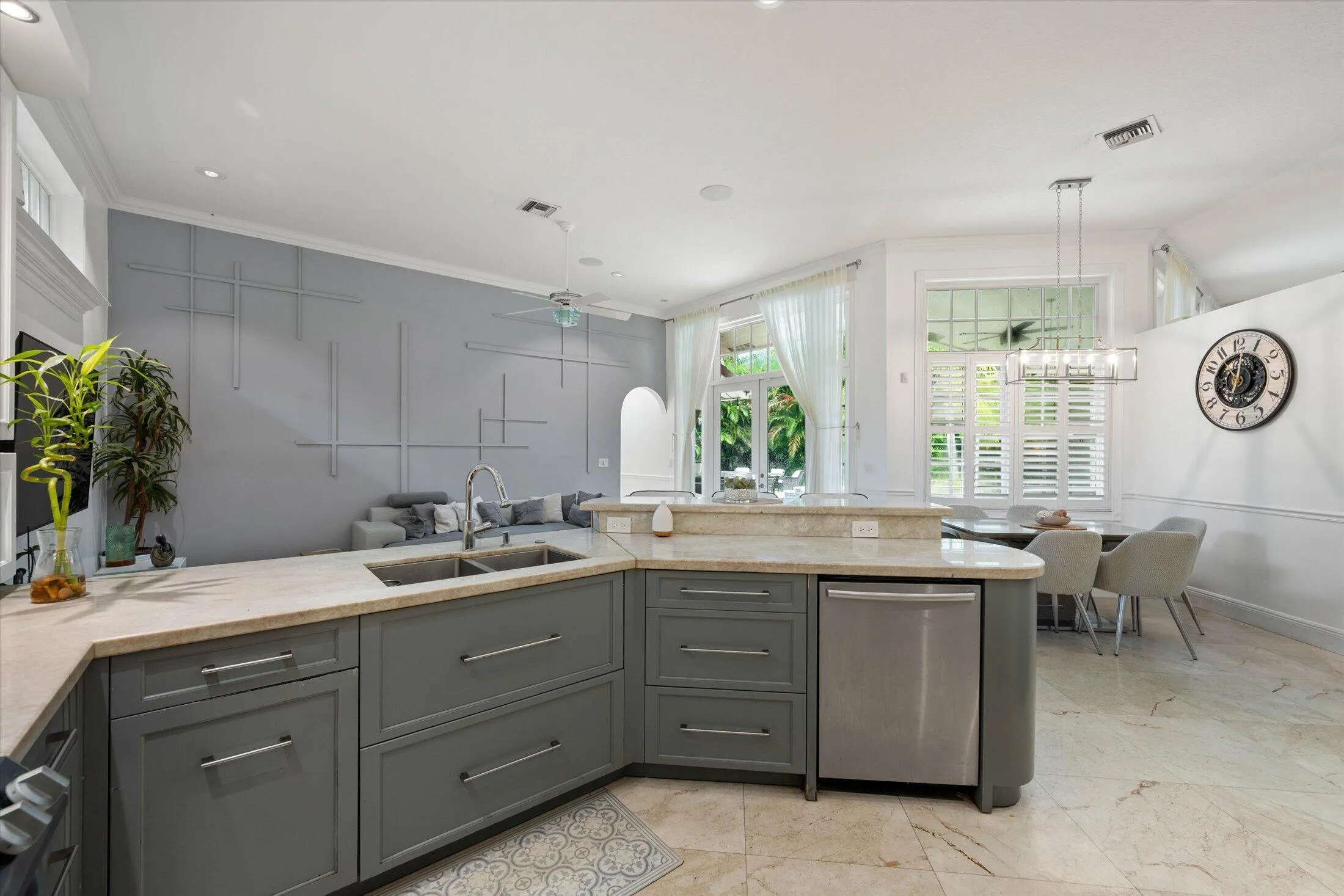 16-2647 Edgewater Dr, Weston-42