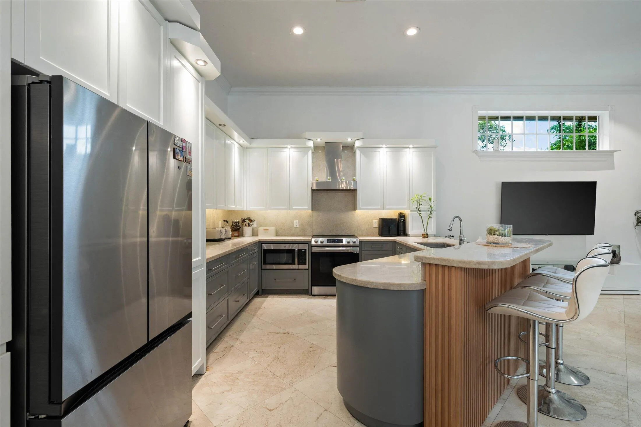 14-2647 Edgewater Dr, Weston-39