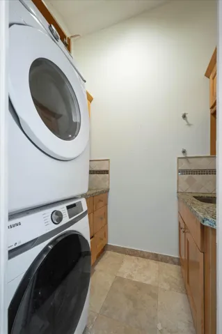 36-2647 Edgewater Dr, Weston-50