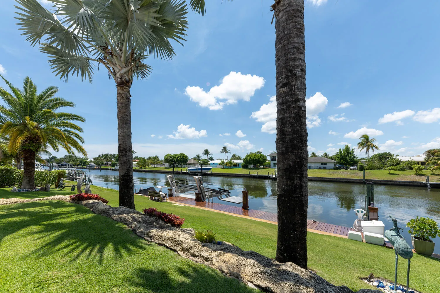 206 Arlington Rd West Palm-large-040-043