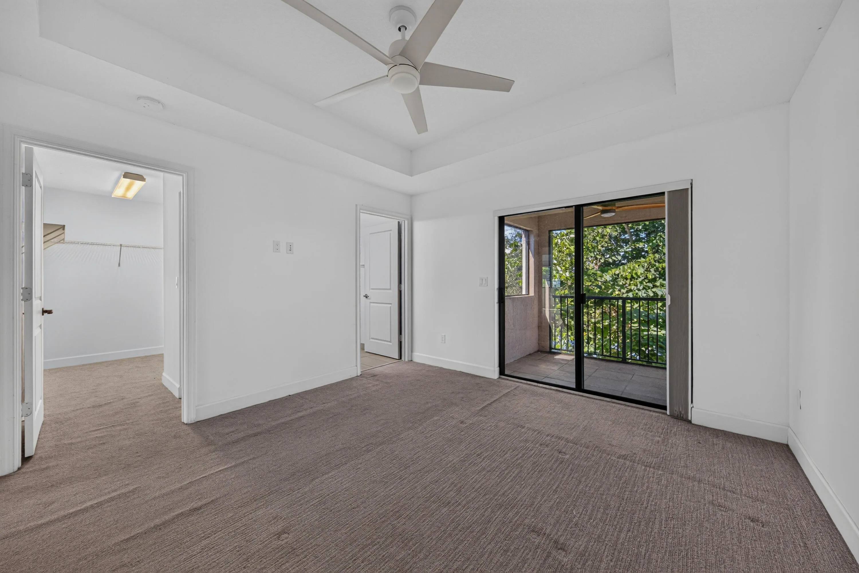 295 primary suite 2