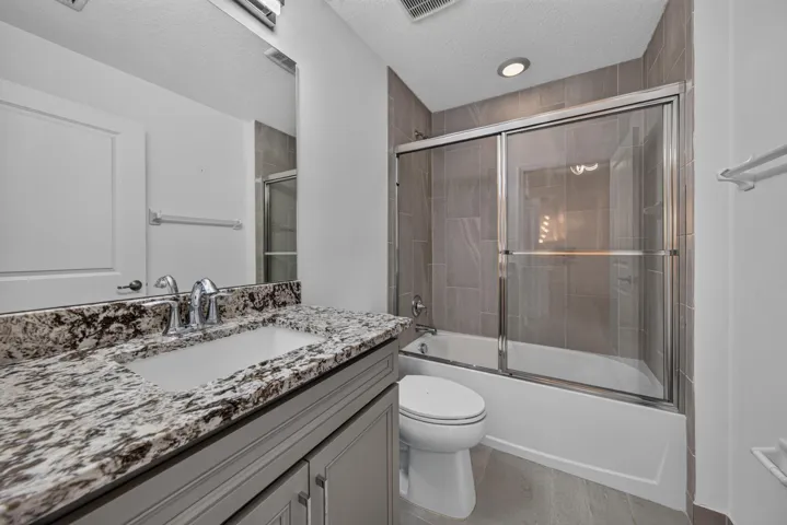 295 2nd bath 2