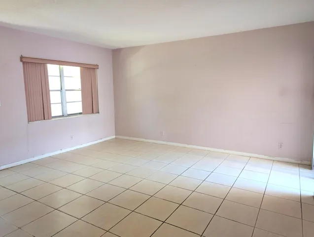 1000015967