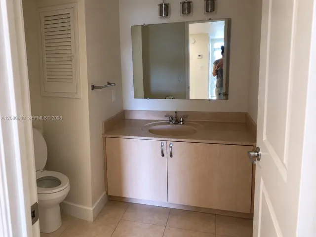 Half bathroom