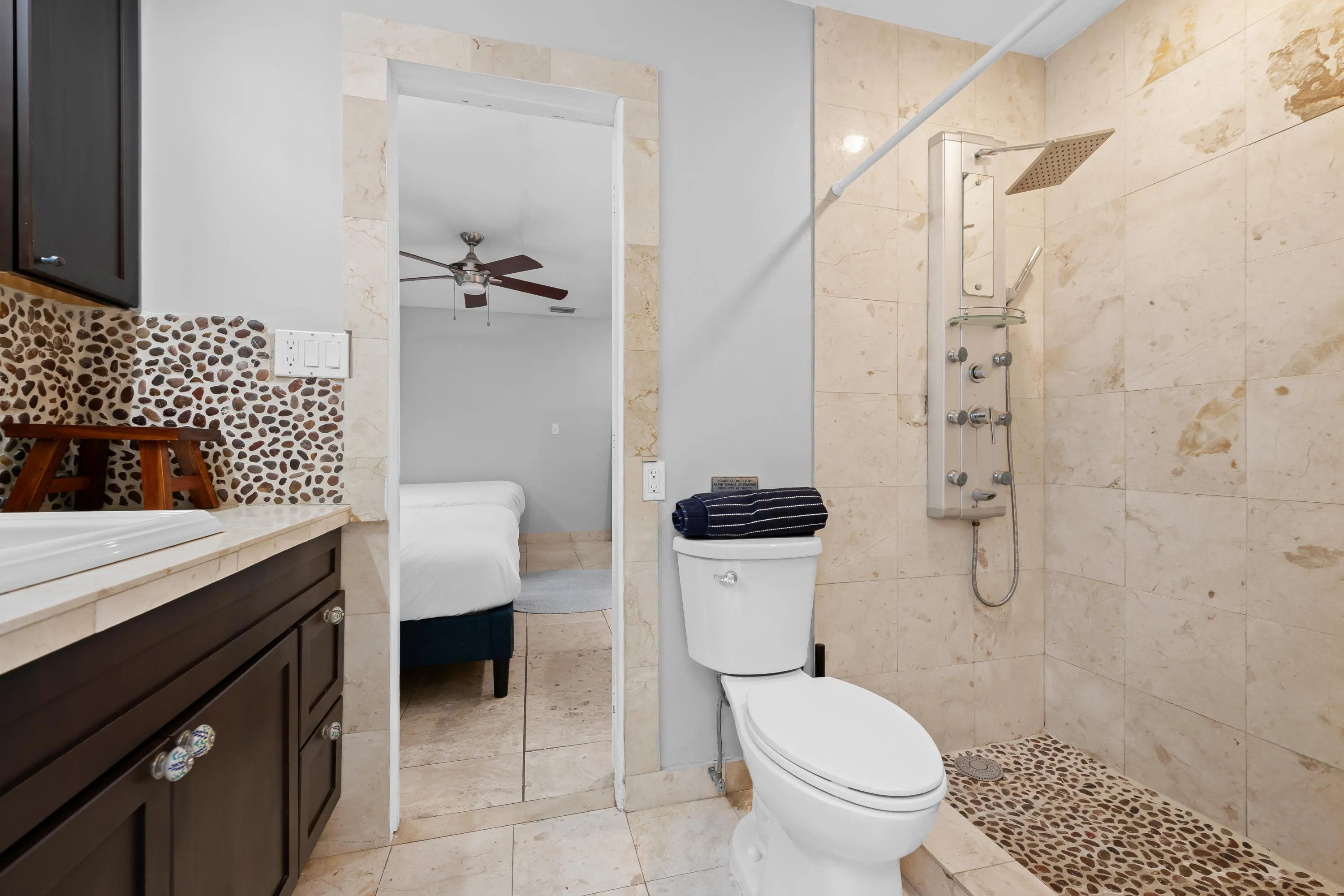Guesthouse Bath