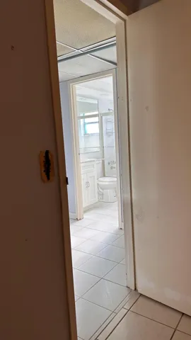 Master B.R. to Guest Bath