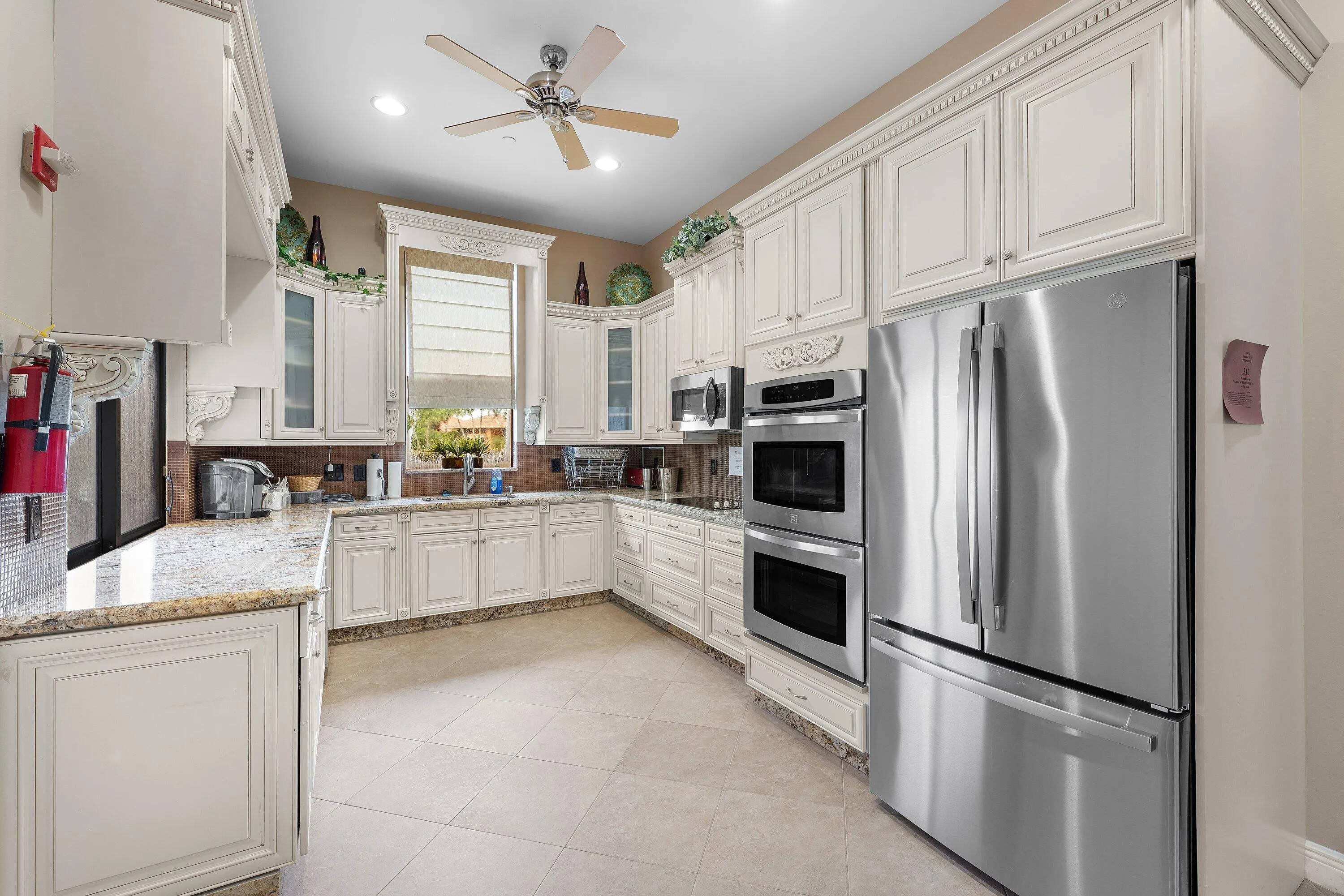 Clubhouse​​‌​​​​‌​​‌‌​‌‌​​​‌‌​‌​‌​‌​​​‌​​ Kitchen