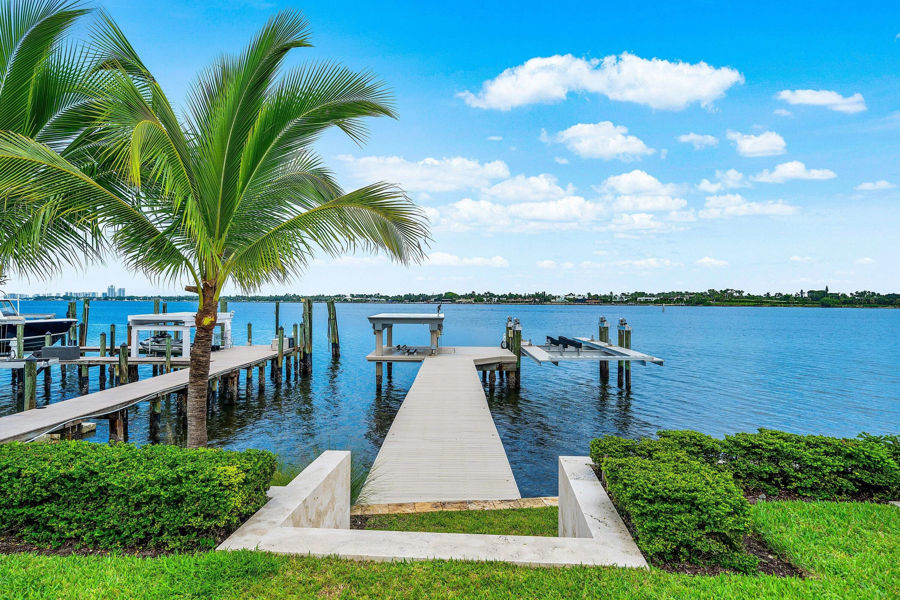 103-3400NorthFlaglerDrive-WestPalmBeach-