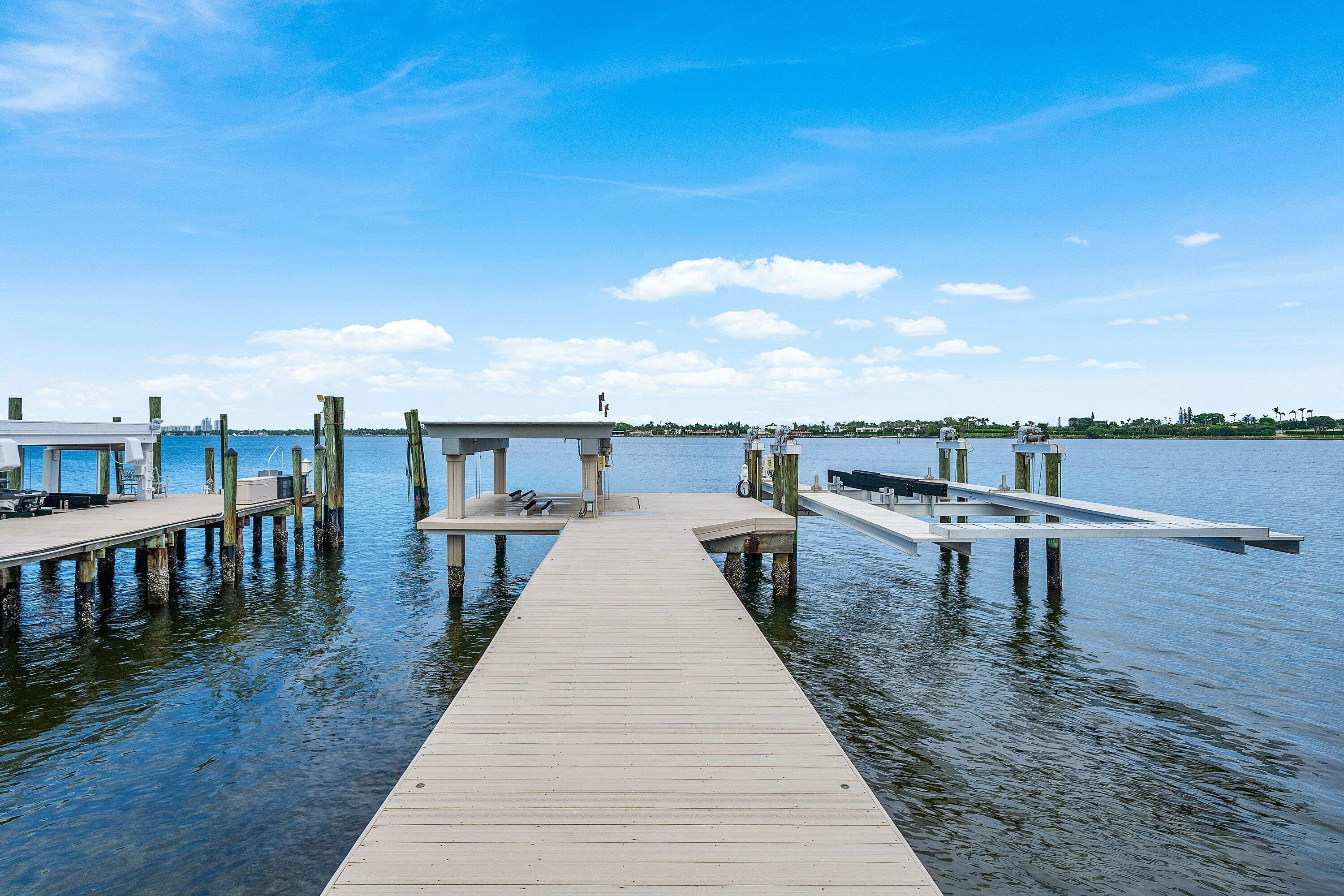 114-3400NorthFlaglerDrive-WestPalmBeach-