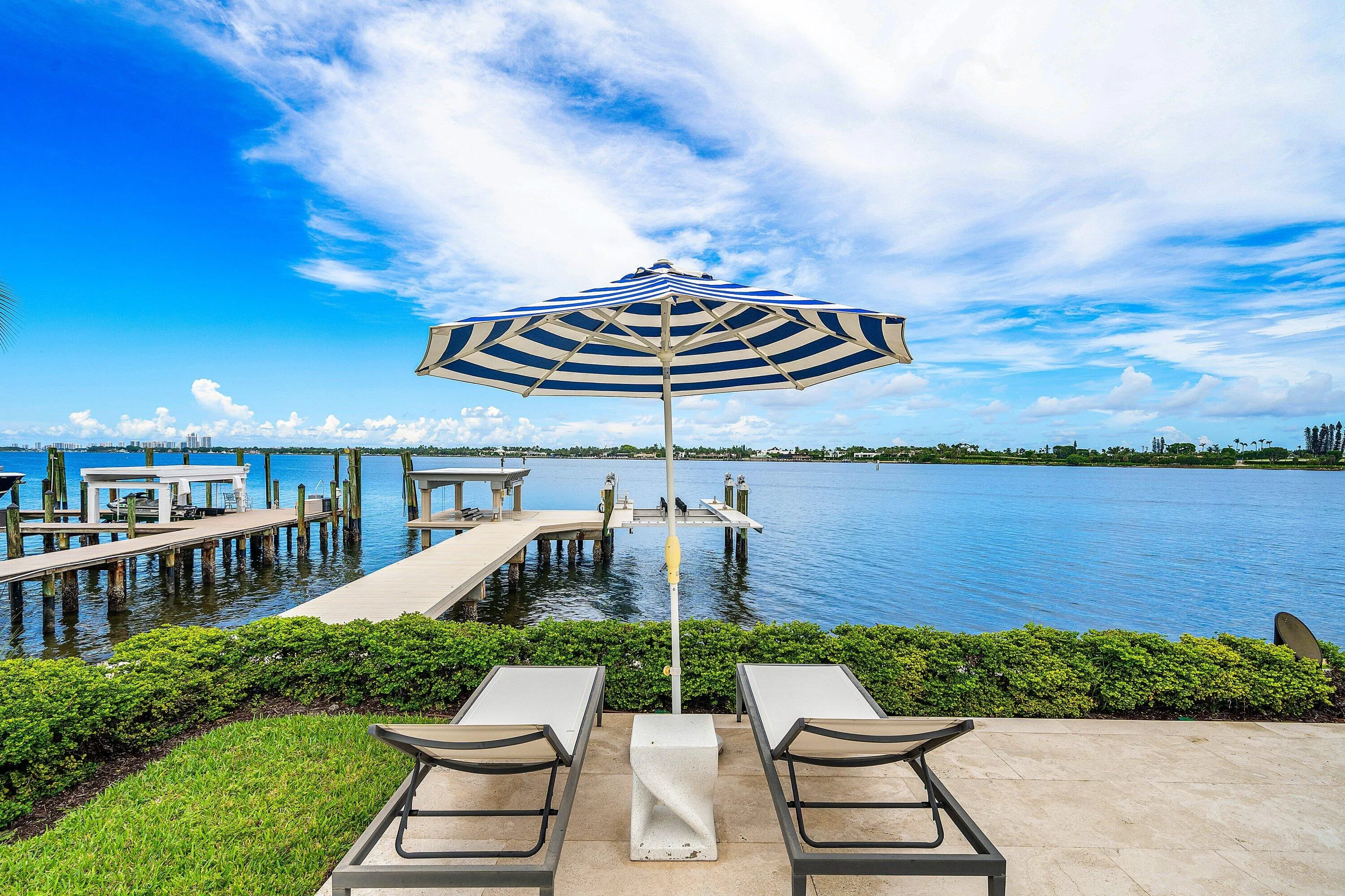 116-3400NorthFlaglerDrive-WestPalmBeach-