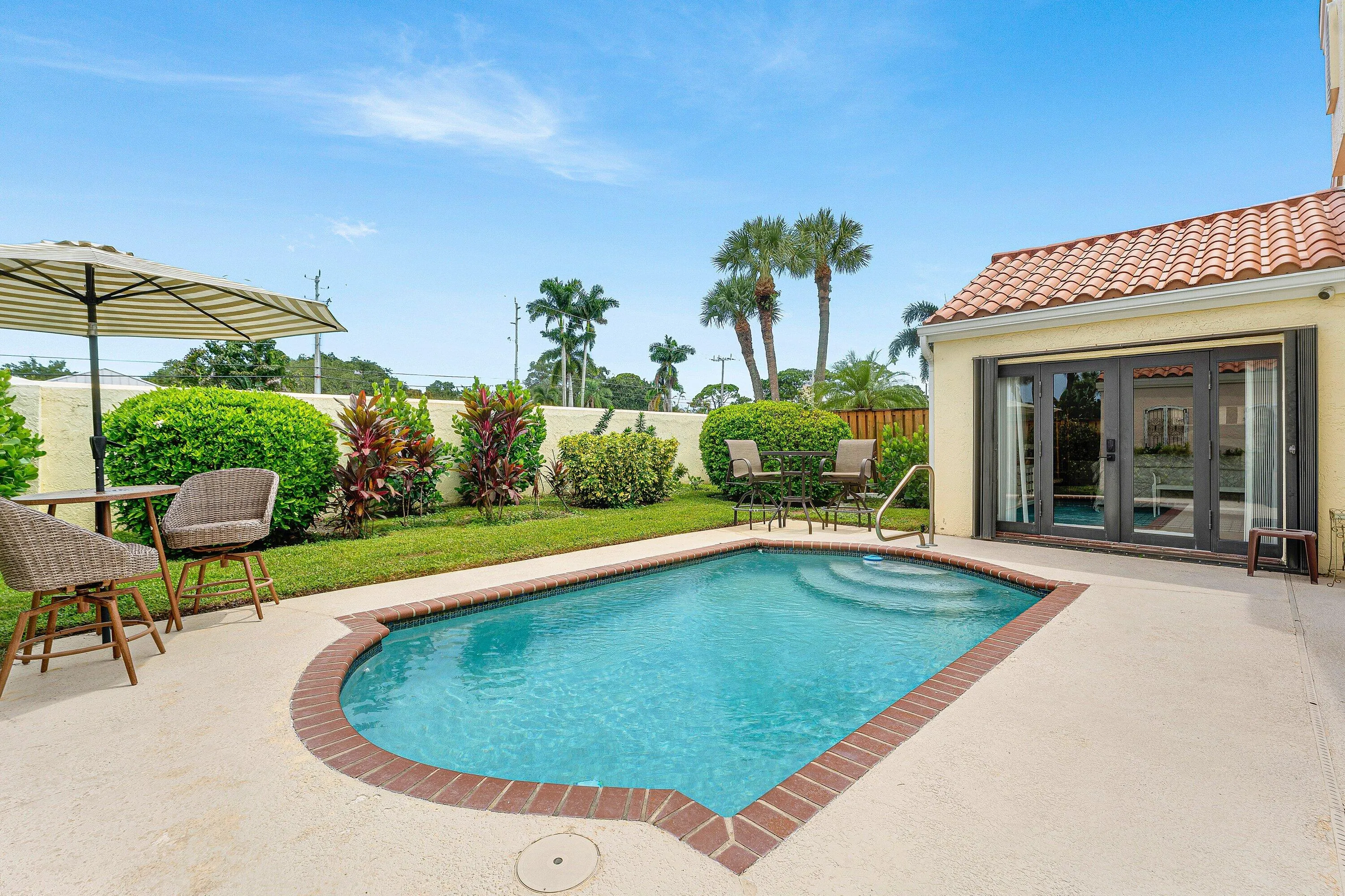 027-2530LaLiqueCircle-WestPalmBeach-FL-3