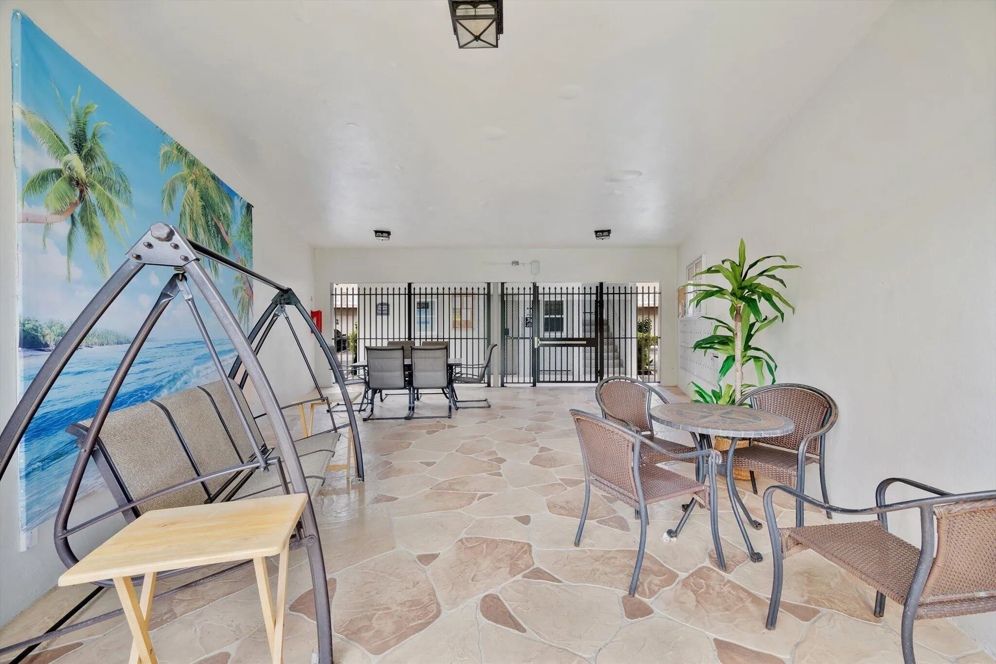 28-5171 W Oakland Park Blvd #204_028
