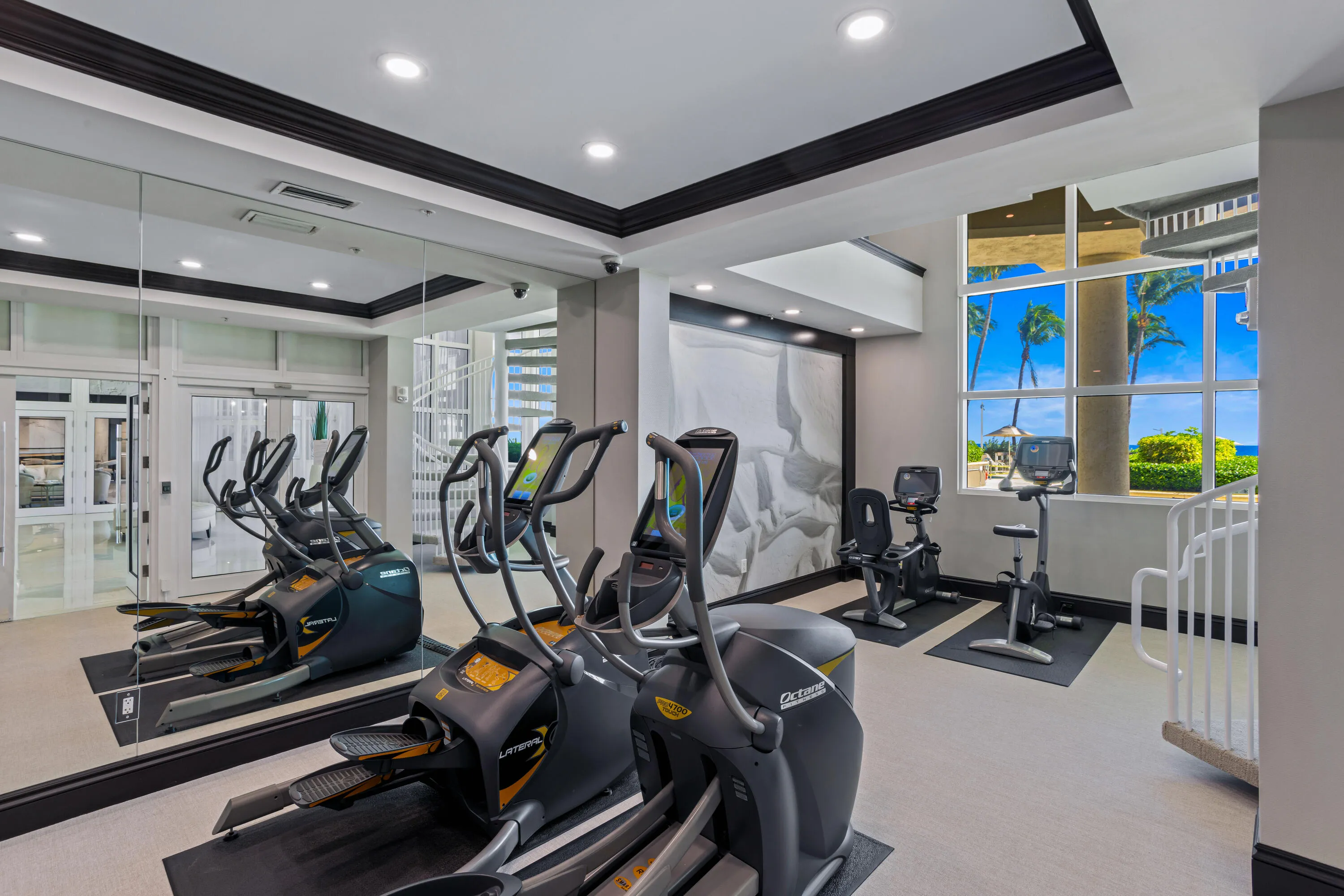 FITNESS CENTER
