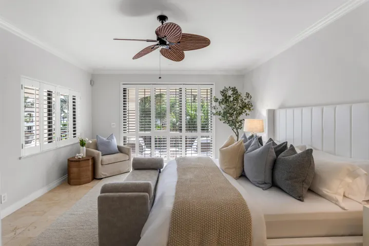 PRIMARY_BEDROOM_STRAIGHT_SHUTTERS_OPEN