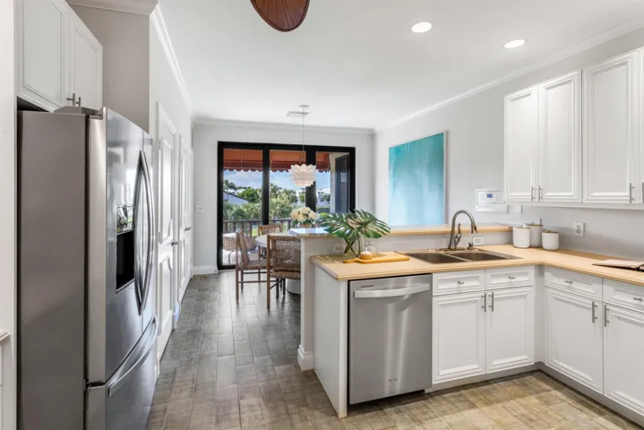 KITCHEN_ANGLE_RIGHT