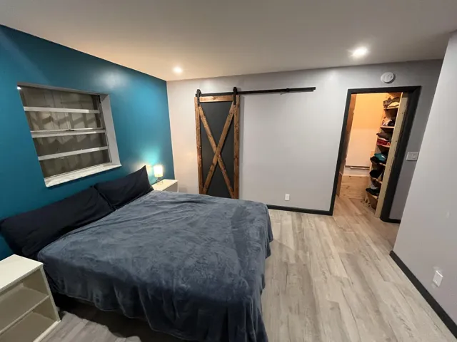 Primary Bedroom with/ensuit bath